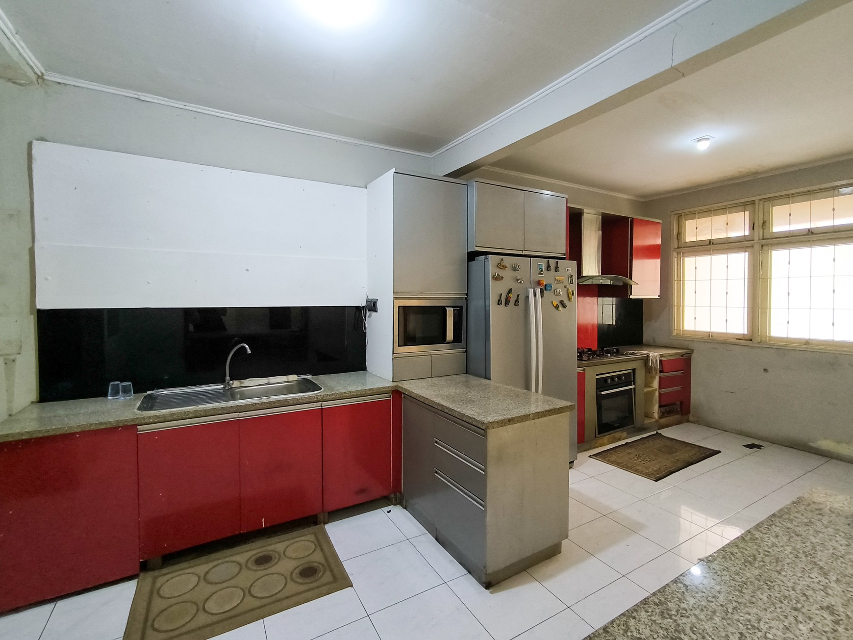 Rumah Siap Huni bangunan rapi di cluster Bintaro Sektor 9