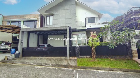 Dijual Rumah Mewah Siap Huni Full Renovated di Sentul City