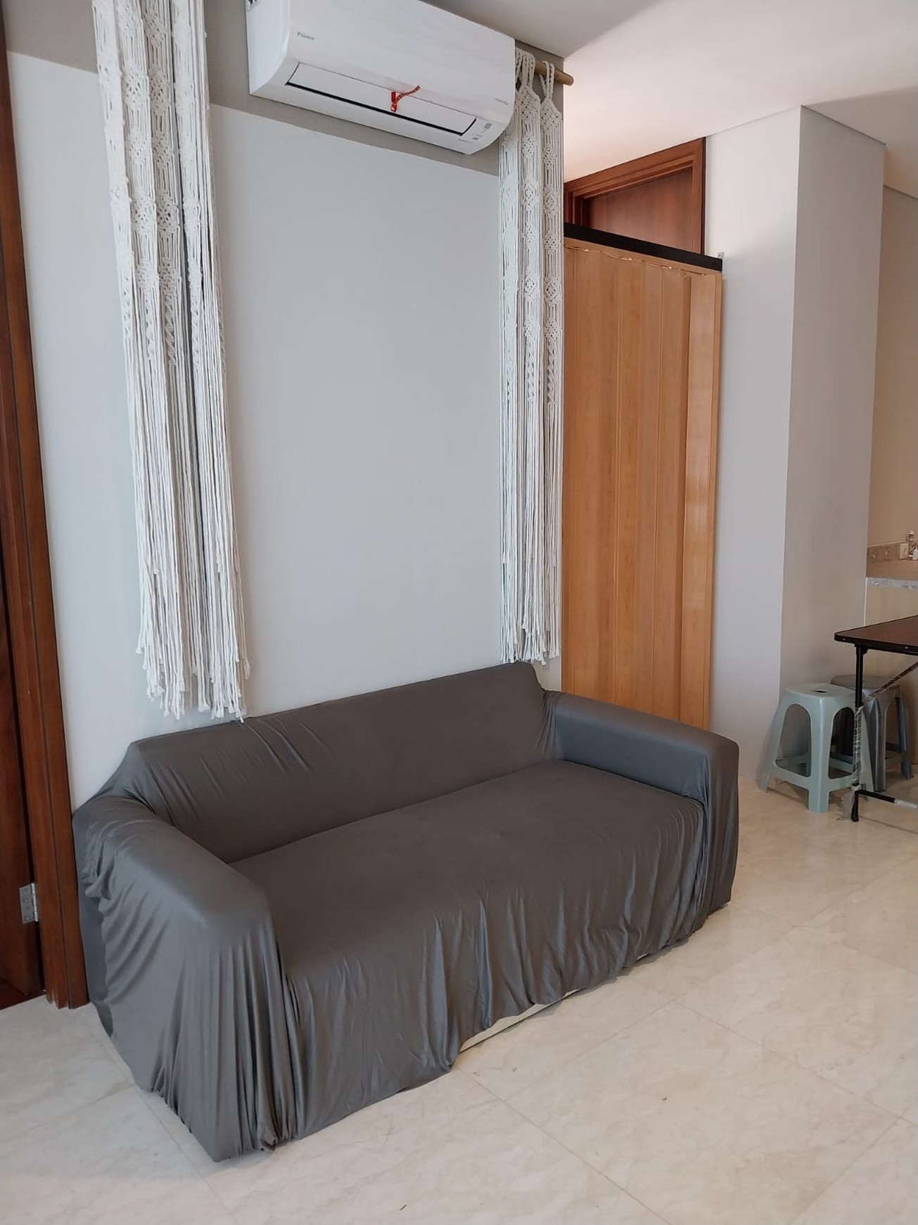 Apartemen The Rosebay 
