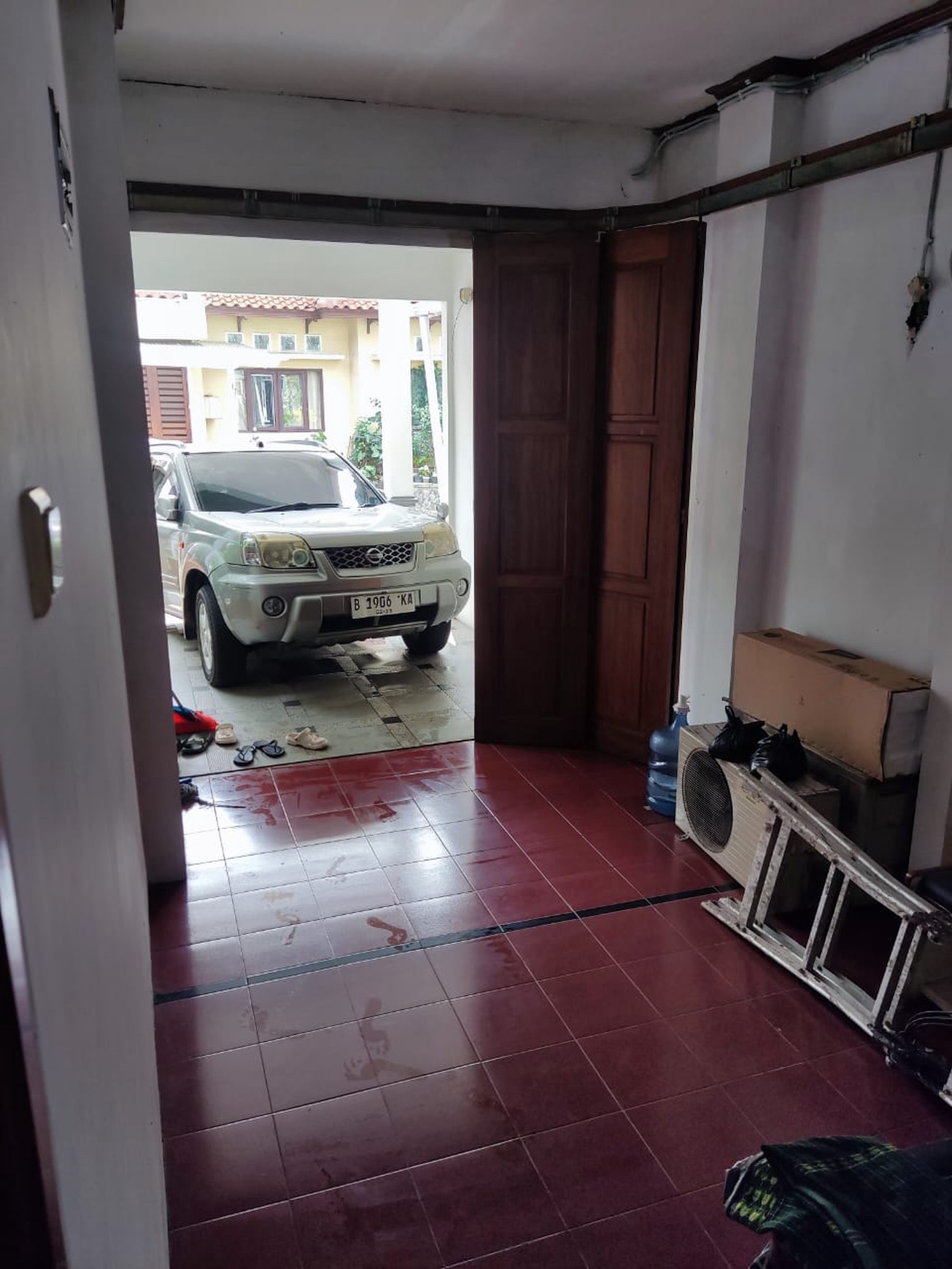 Townhouse Ciracas 5 Kamar Tidur