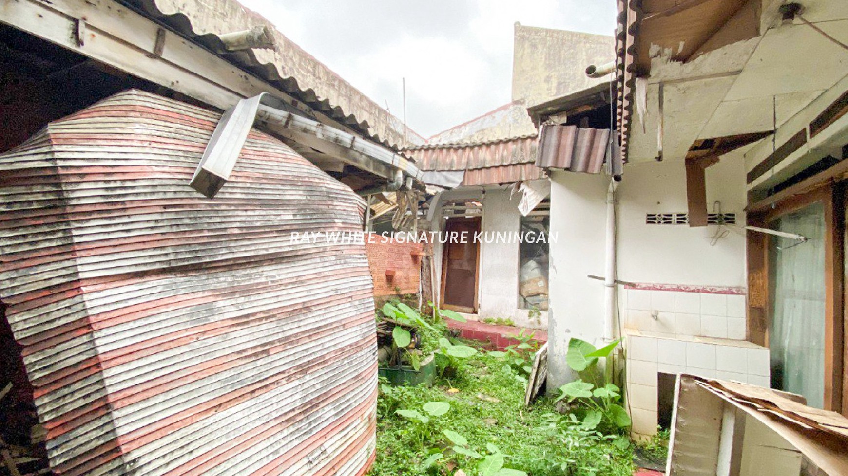 Rumah Lama Cocok Untuk Hunian atau Kost di Jl Kalibata Utara 2