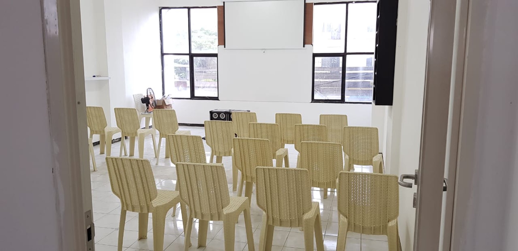 Ruko Raya Kenjeran Surabaya, - 3 Lantai - NOL Jalan Raya - termurah kurang dari Rp 2,5 M