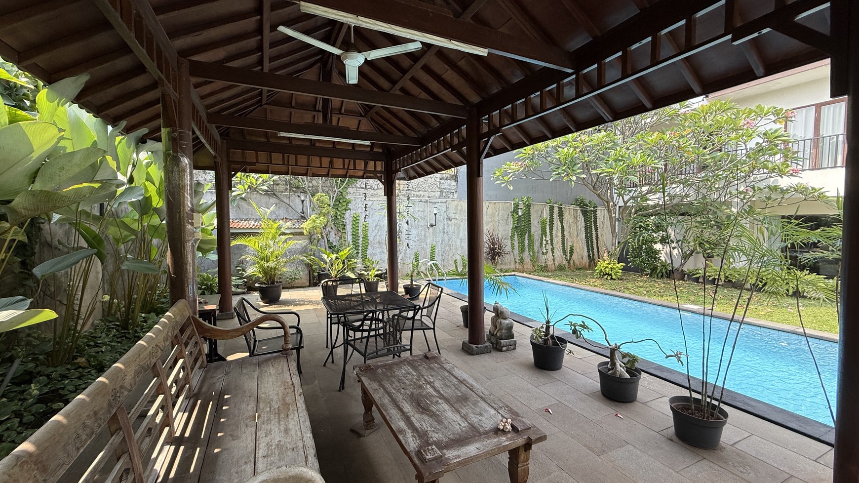 BEAUTIFUL HOUSE AT CIPETE AREA, NEAR FRANCE SCHOOL