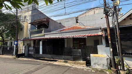 Rumah Kost Strategis di Jl. Karbela Selatan, Setiabudi