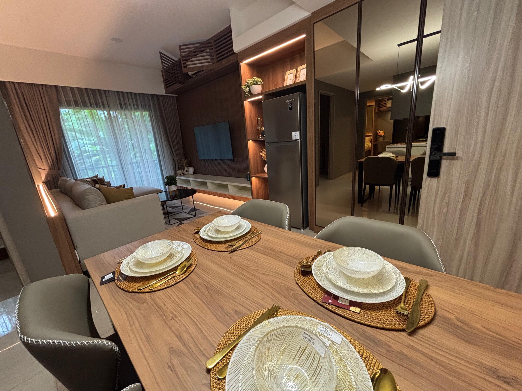 FOR SALE Apartemen Premium EdenSuite 2BR Lokasi di Casablanca Jakarta Selatan