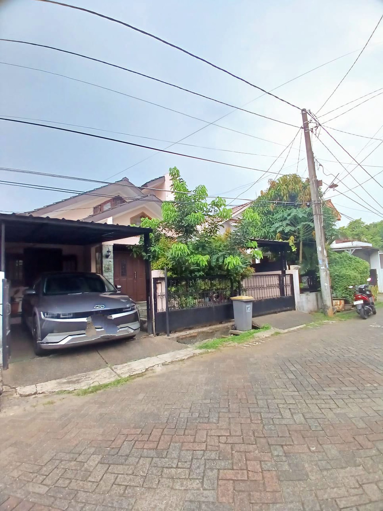 Rumah nyaman,aman di Bintaro Jaya Sektor 5