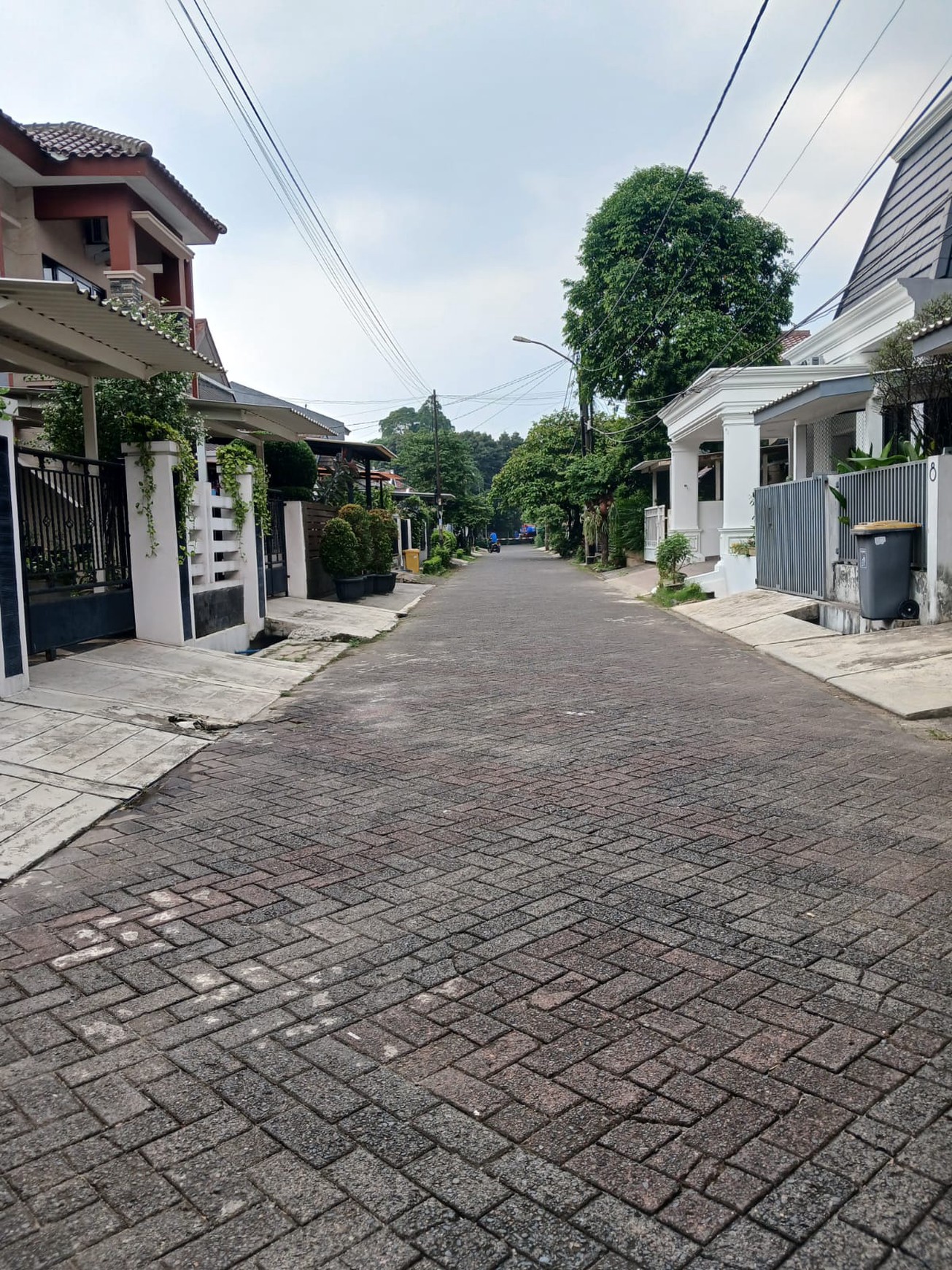 Rumah nyaman,aman di Bintaro Jaya Sektor 5