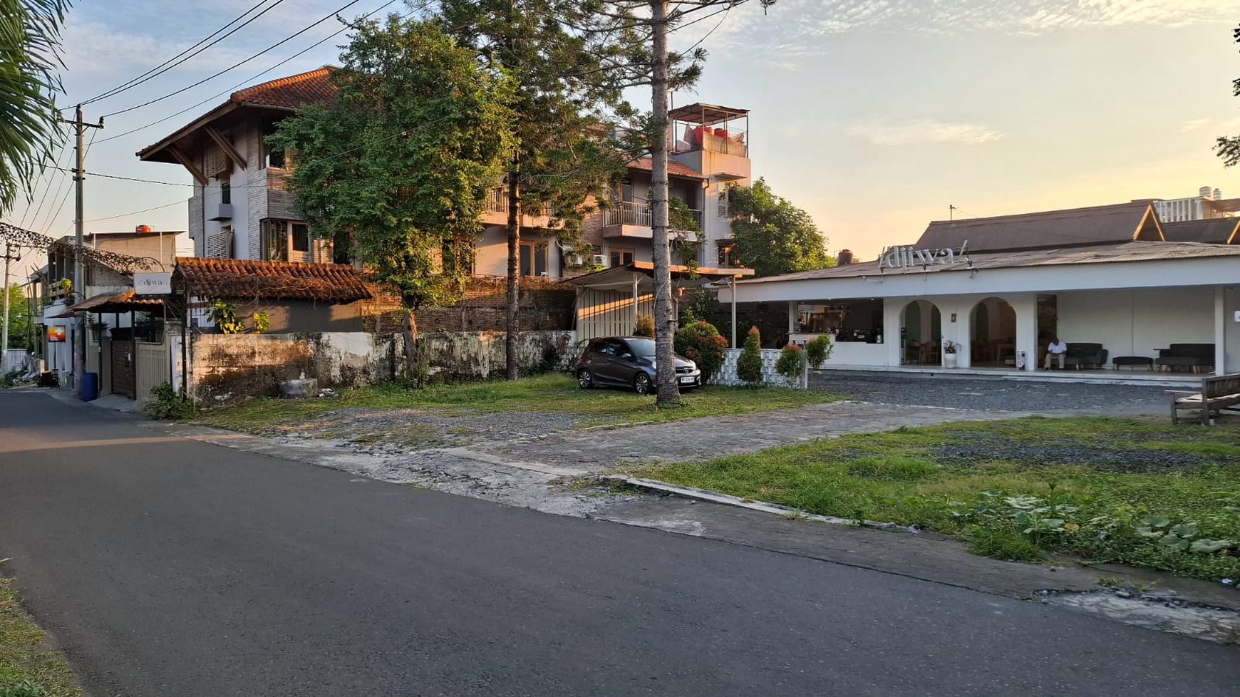 Tanah Luas 1216 Meter Persegi Cocok Untuk Usaha Lokasi Premium di Caturtunggal Depok Sleman 