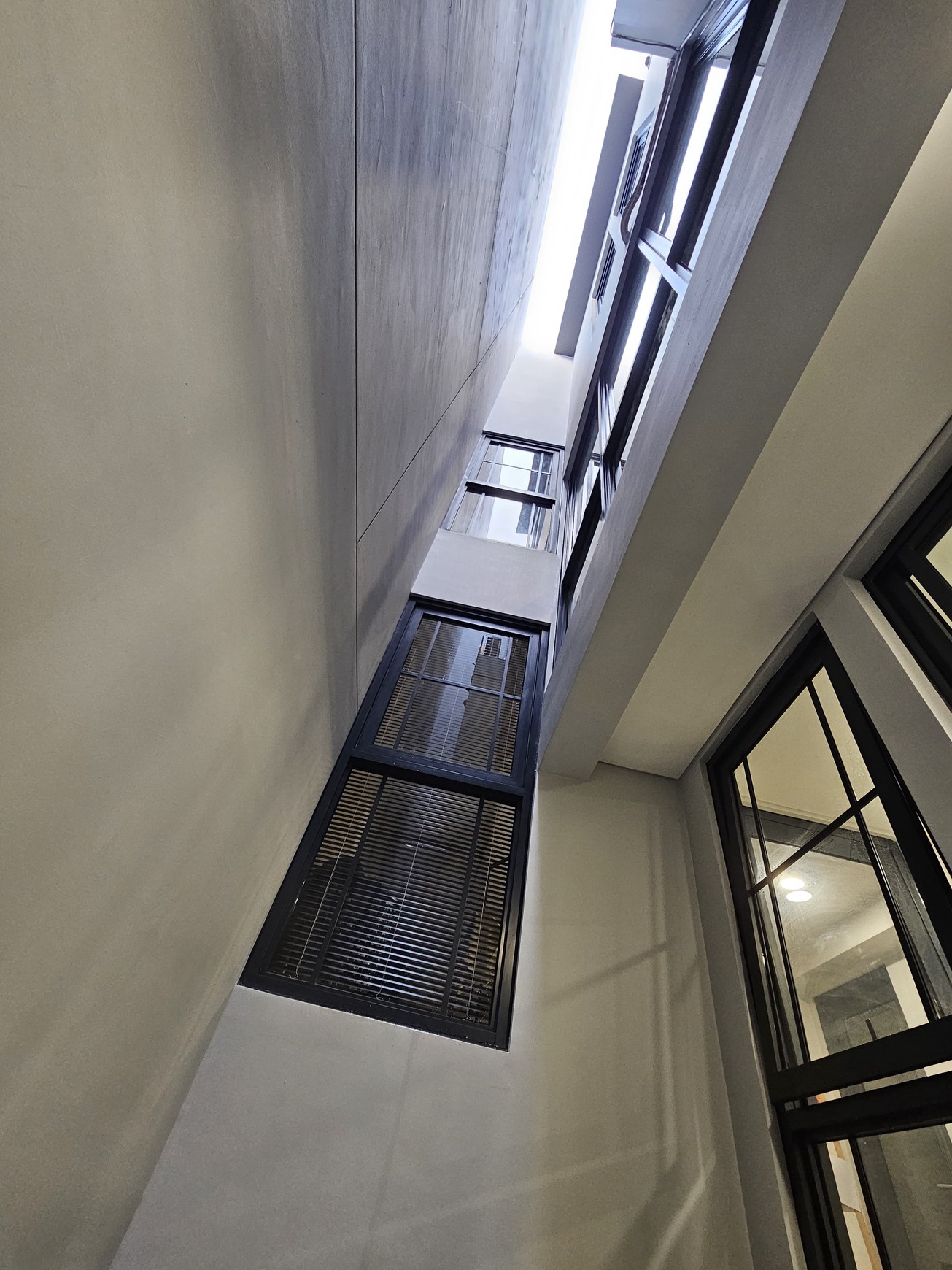 Rumah Hook di Greenwich Cluster Aether BSD City