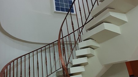 Rumah Raya Kelapa Kopyor, Kelapa Gading