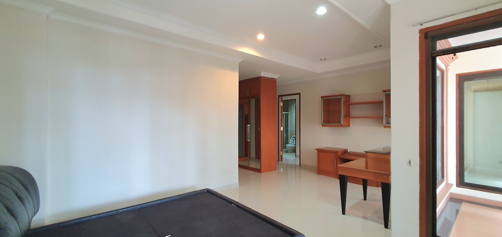 Rumah Raya Kelapa Kopyor, Kelapa Gading
