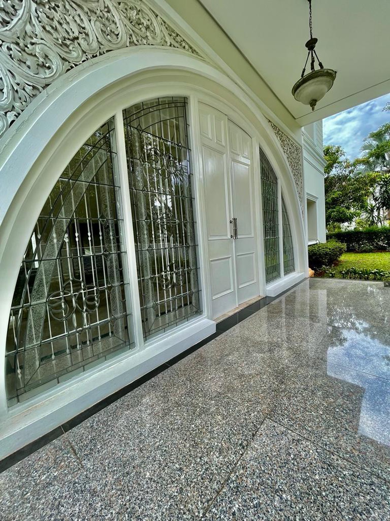 Rumah Super Mewah di Kawasan Premium Pondok Indah Siap Huni