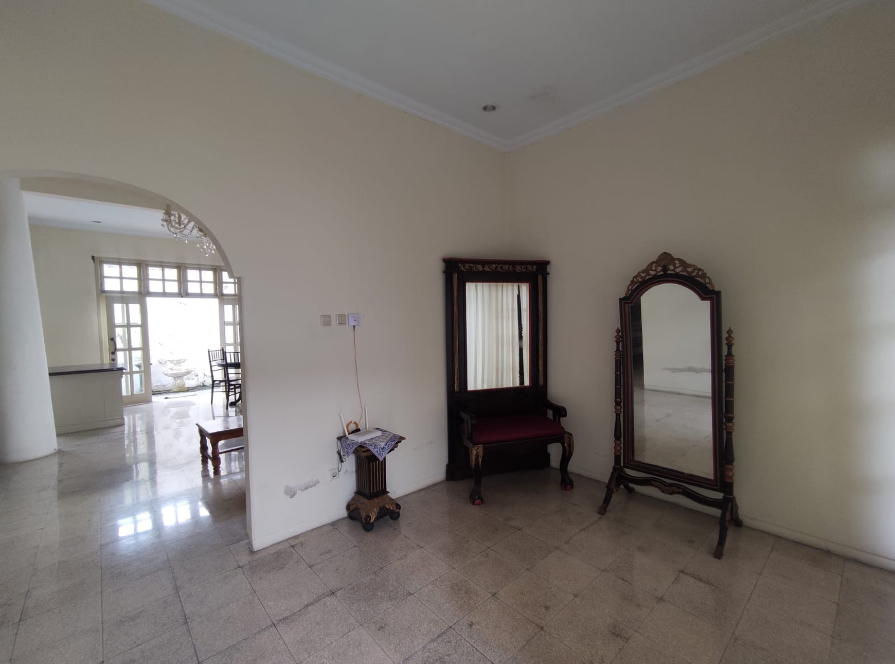 Rumah Cocok Untuk Homestay Bernuansa Klasik Di Area Kraton Yogyakarta