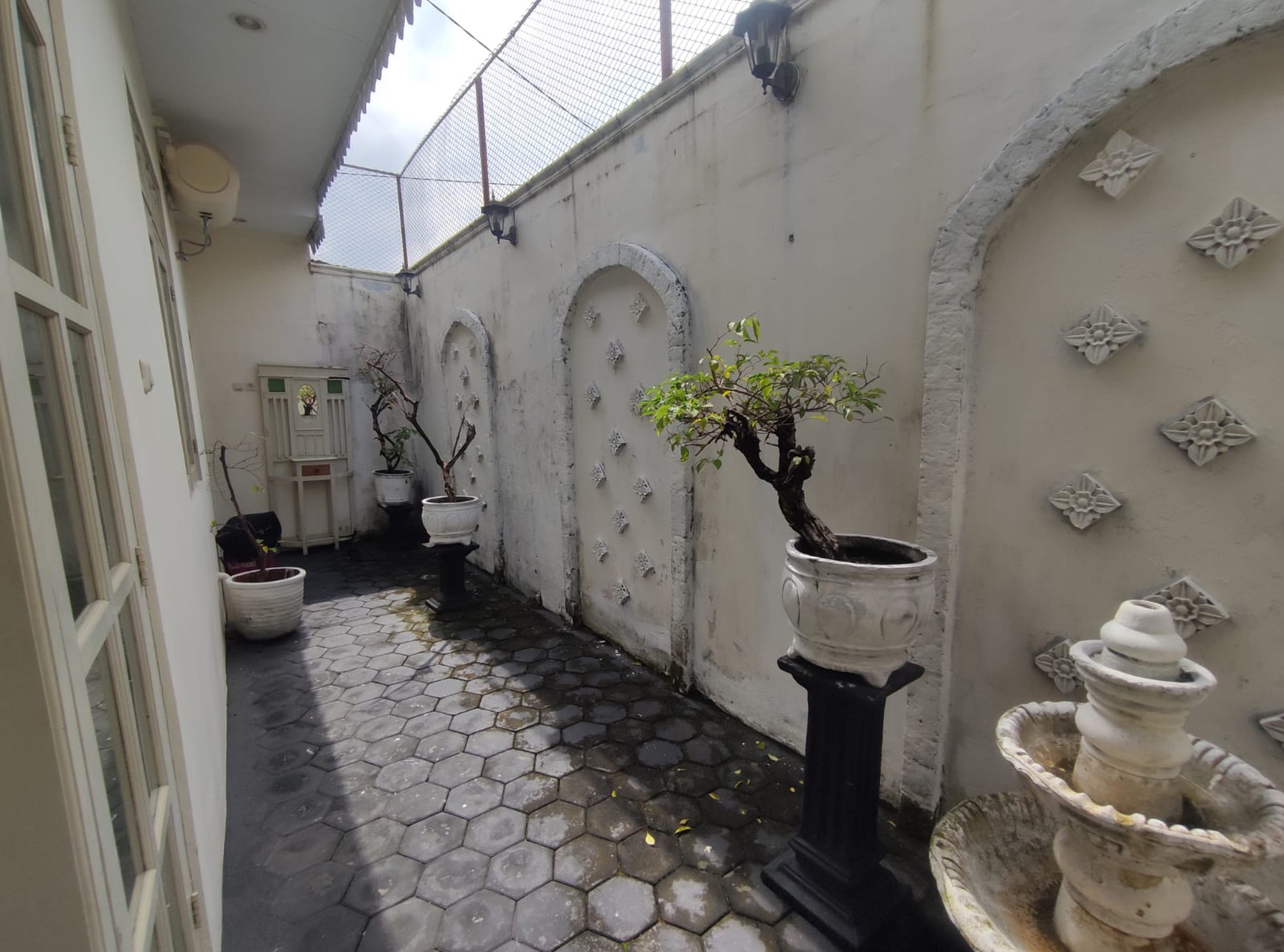Rumah Cocok Untuk Homestay Bernuansa Klasik Di Area Kraton Yogyakarta