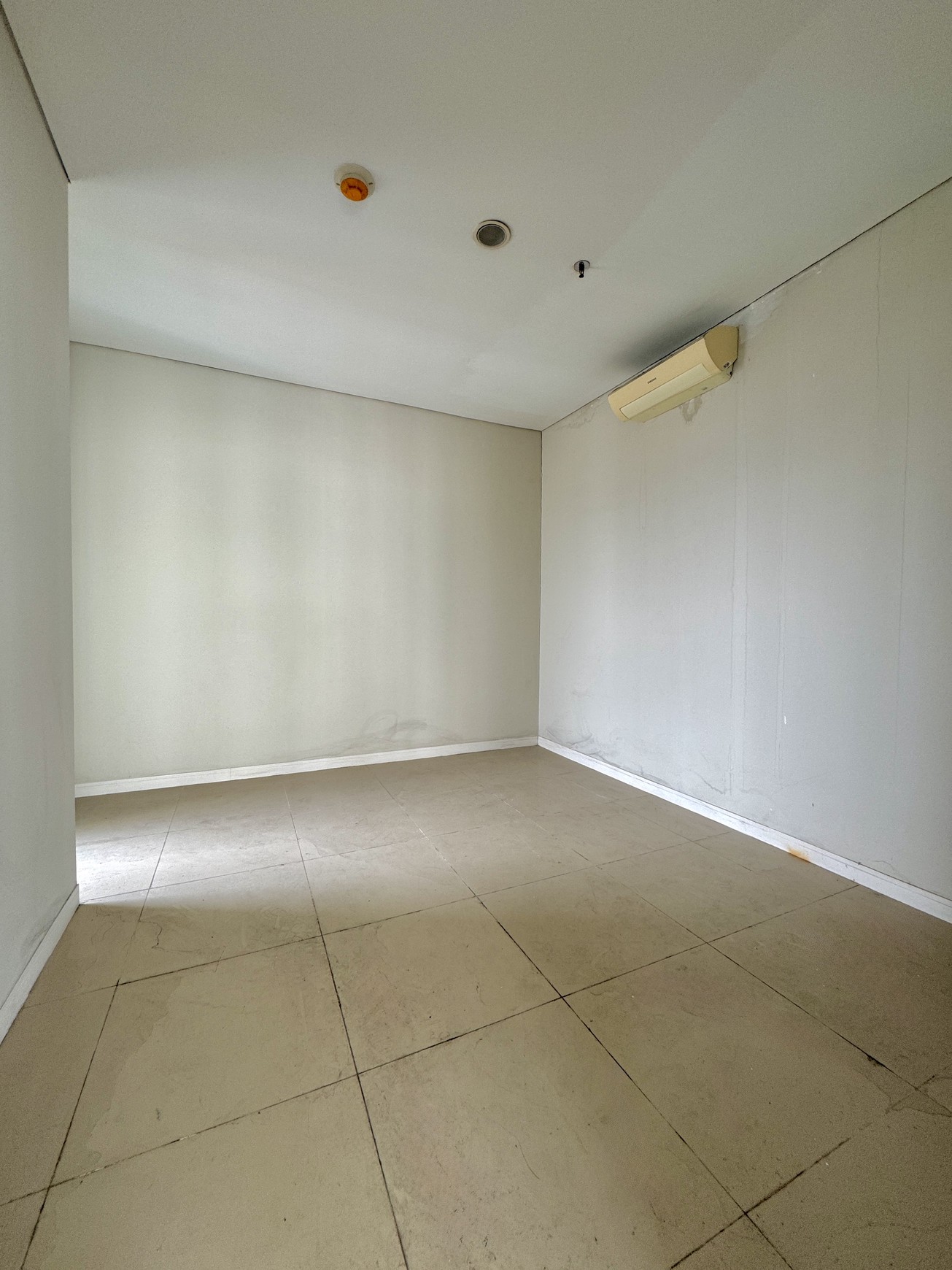 Dijual Apartemen Metro Park Residence, Tower Manhattan, Kebon Jeruk, Jakarta Barat