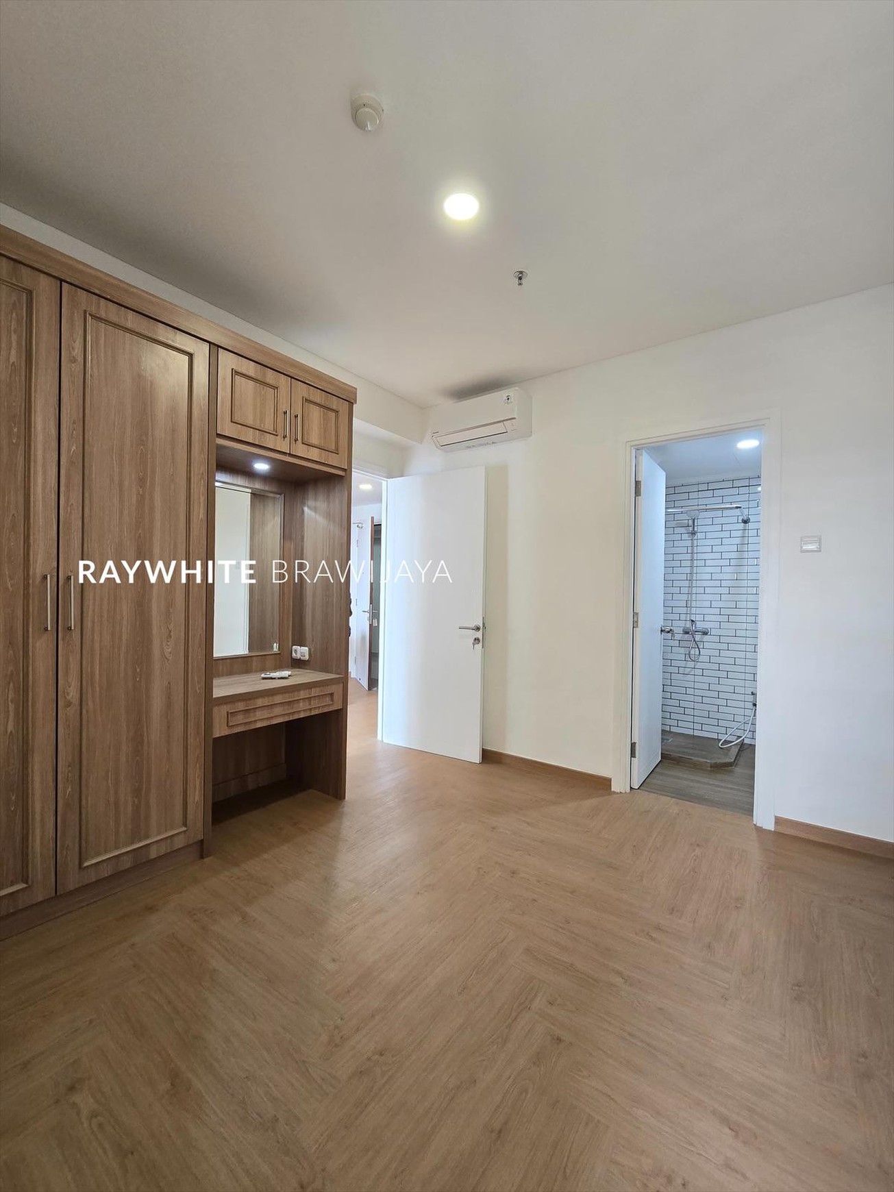  Apartemen Aspen Residences Tower B High Floor