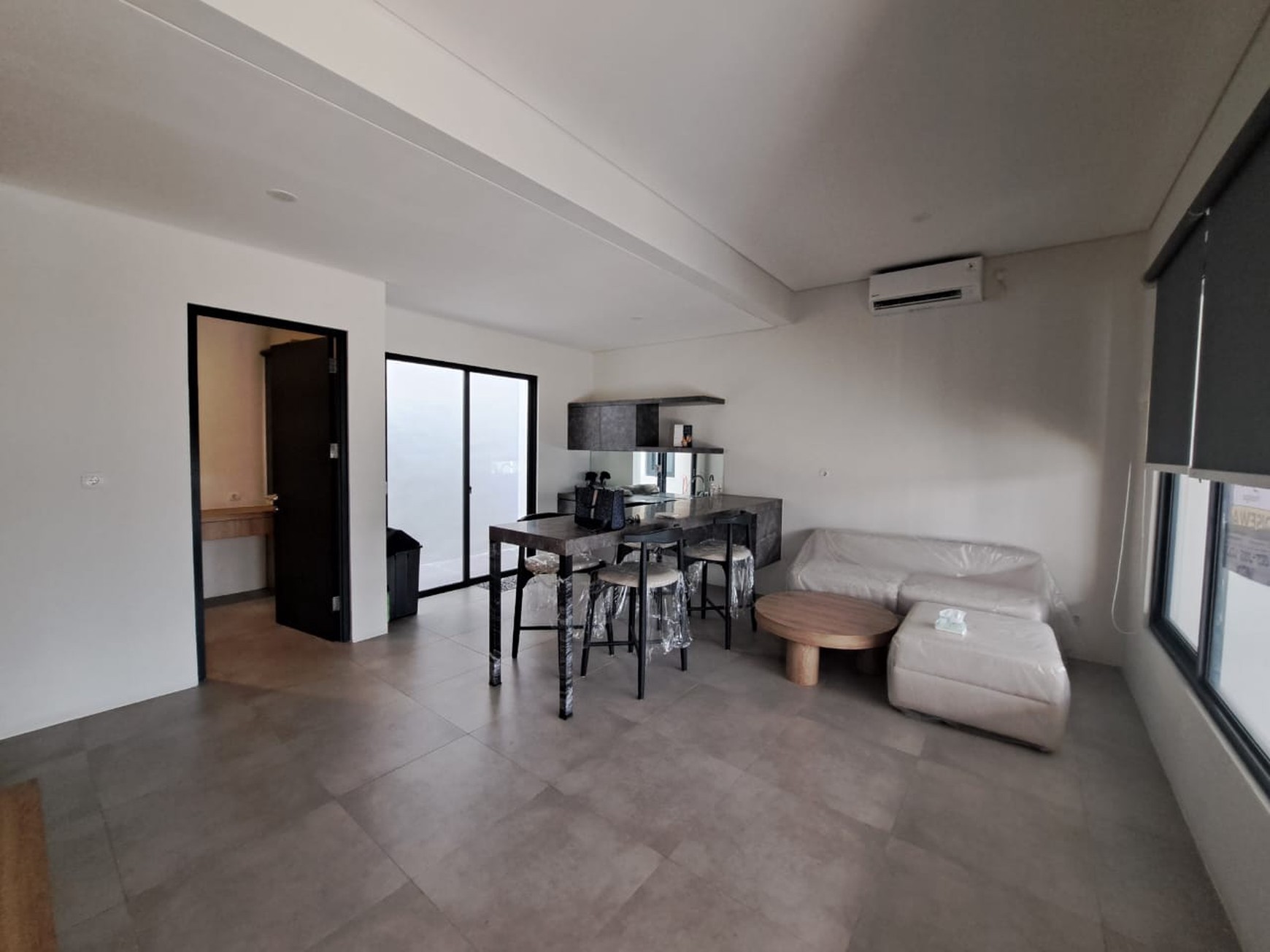 Rumah Minimalis di Myza Type Cosmo BSD City
