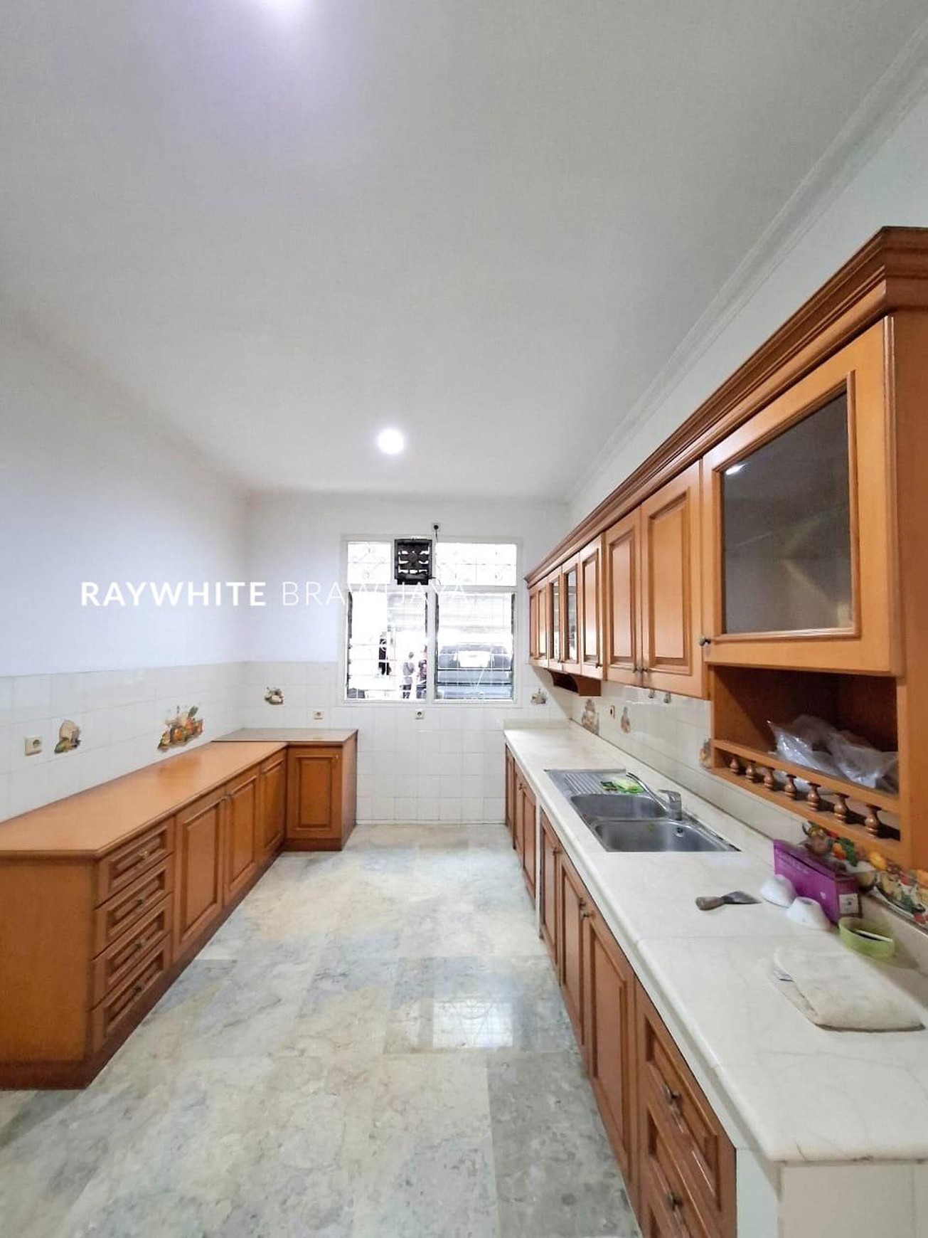 Rumah Siap Huni Lingkungan Tenang Area Brawijaya Kebayoran Baru