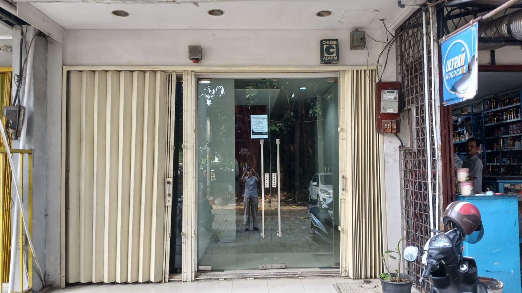 RUKO Strategis di pinggir jalan Pasar Minggu Raya  DiJUAL