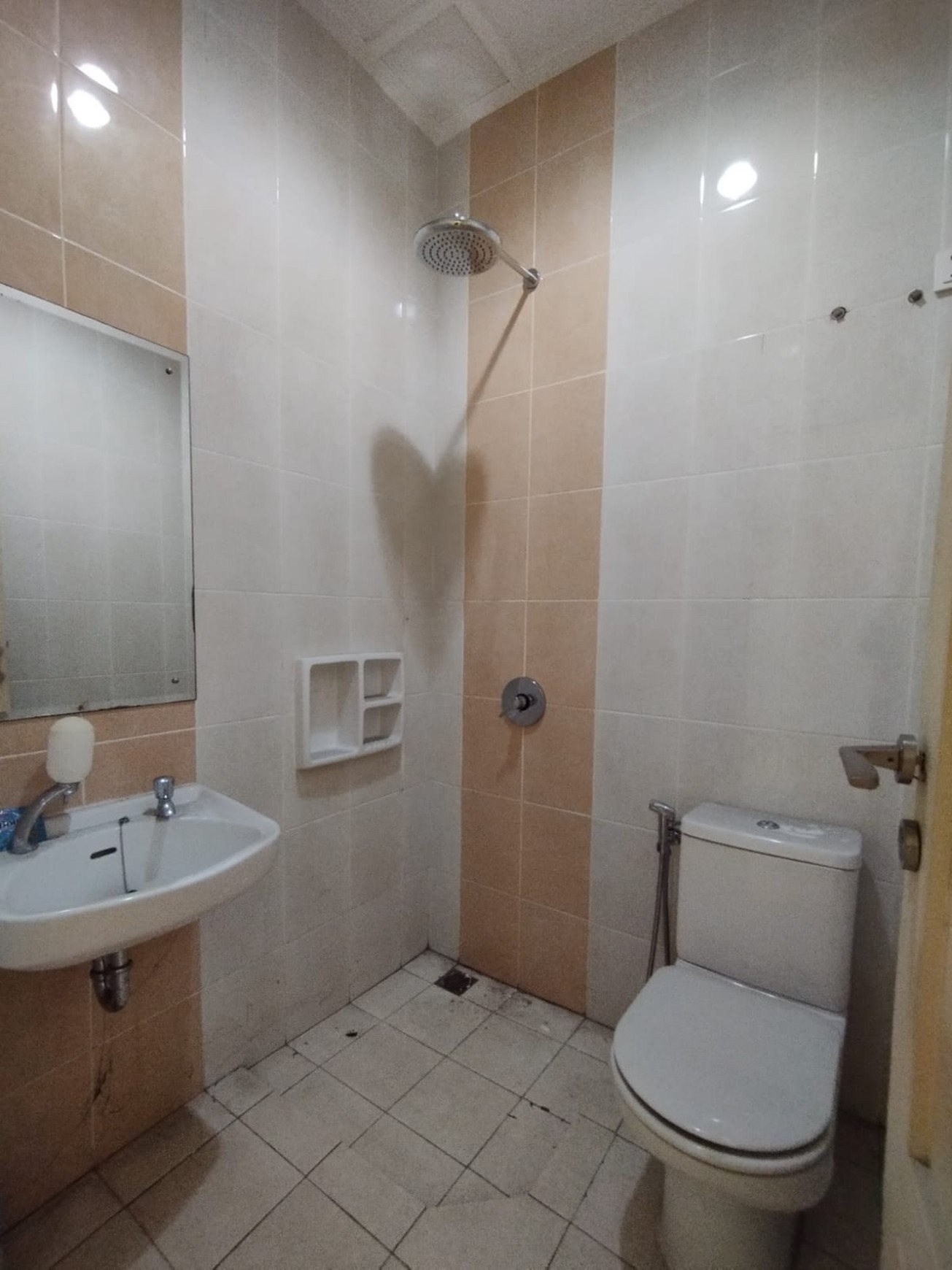 Dijual cepat rumah strategis, murah, nego siap huni, residence one cluster red diamond bsd city serpong tangerang selatan banten