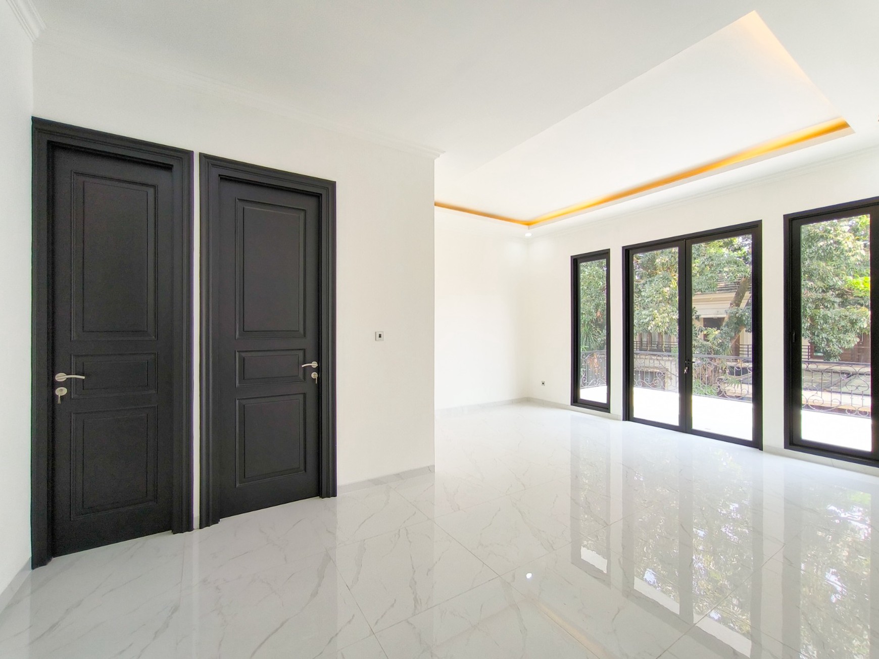 Rumah Band New,ada swimming pool di Bintaro Jaya 9