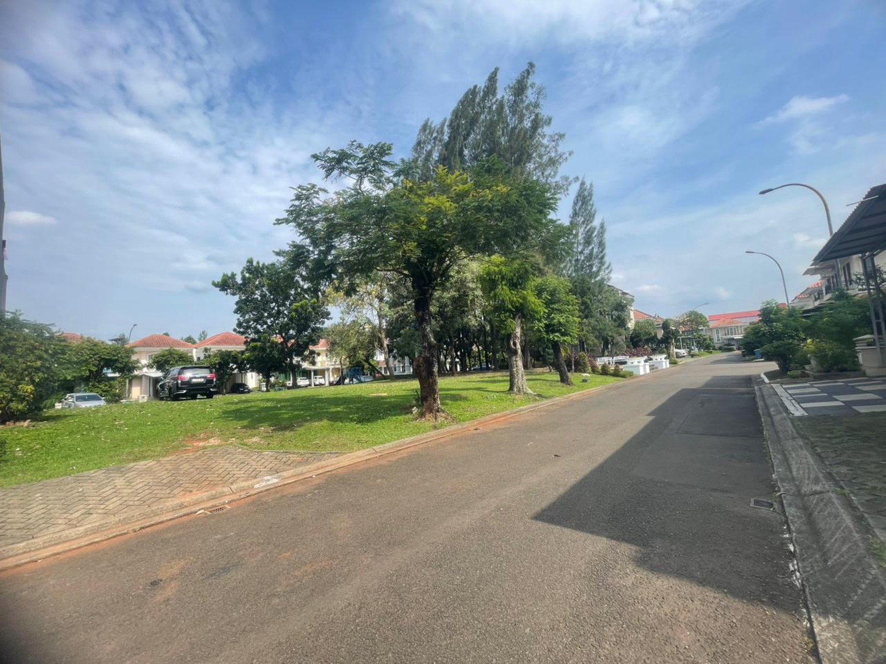 Kavling Siap Bangun Di Cluster Versailles BSD Tangerang Selatan