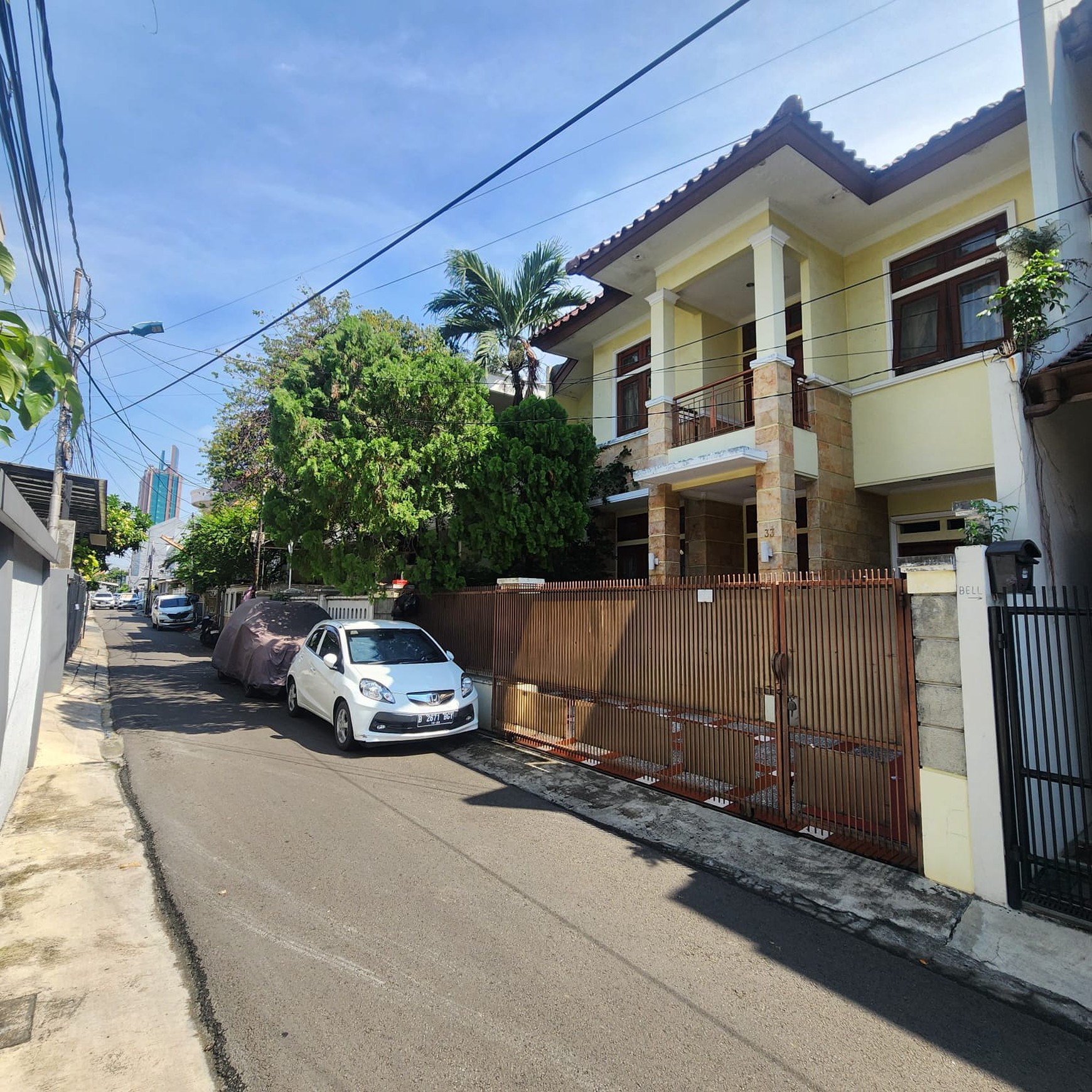 Rumah Dijual di Tomang