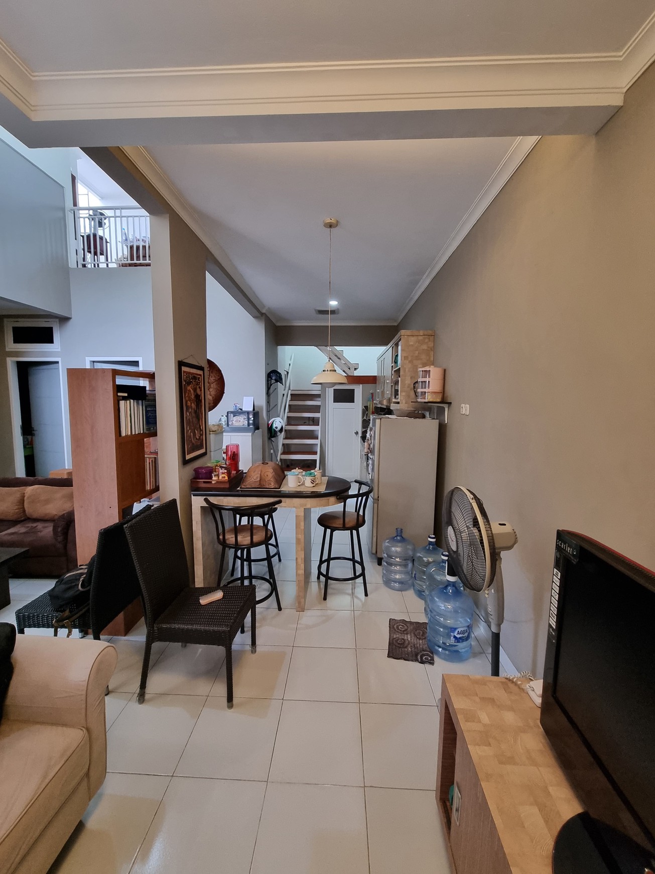 Rumah Bagus, 2 Lantai, dalam Cluster di Graha Raya Bintaro.