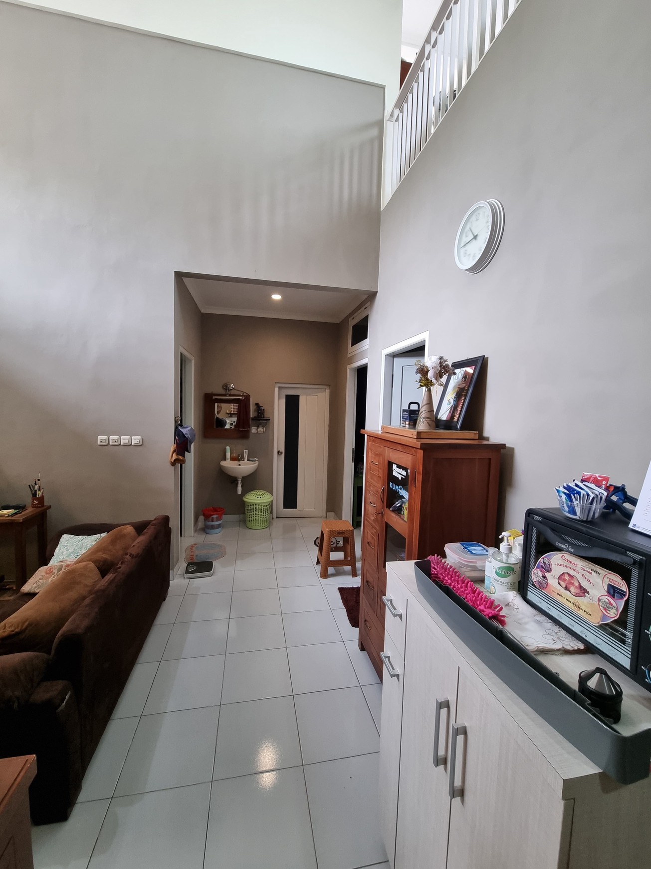 Rumah Bagus, 2 Lantai, dalam Cluster di Graha Raya Bintaro.