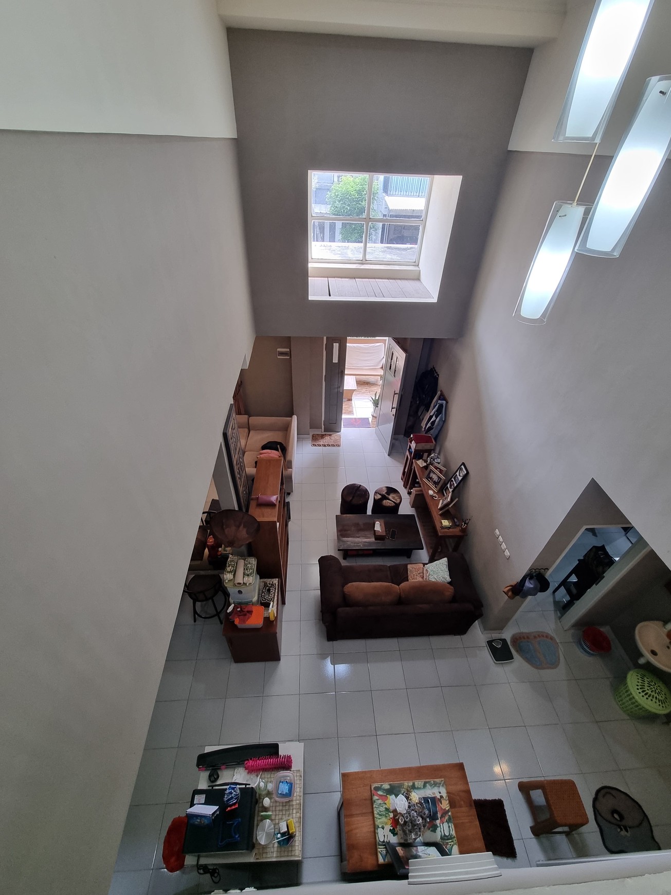 Rumah Bagus, 2 Lantai, dalam Cluster di Graha Raya Bintaro.