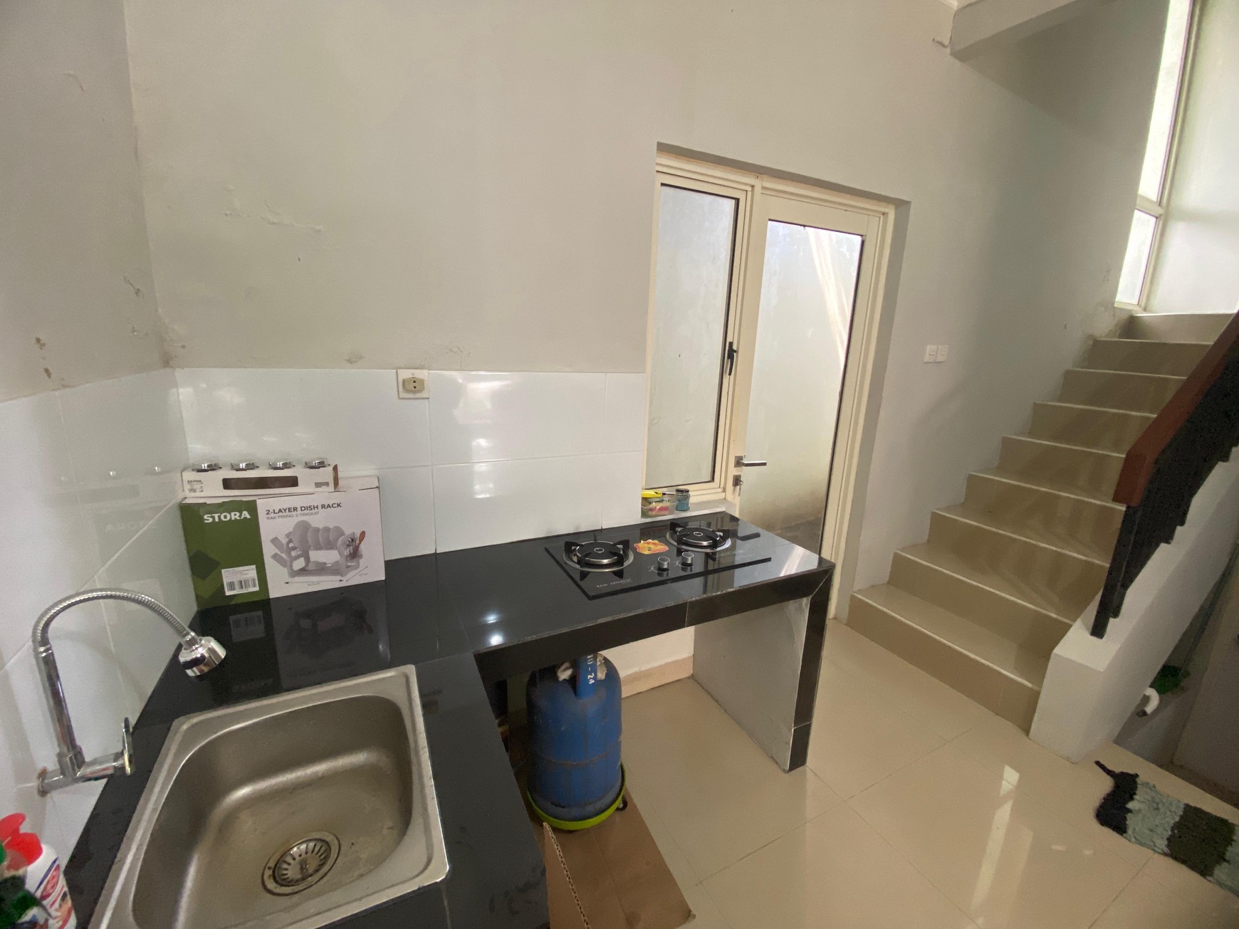 Di jual rumah cantik strategis siap huni