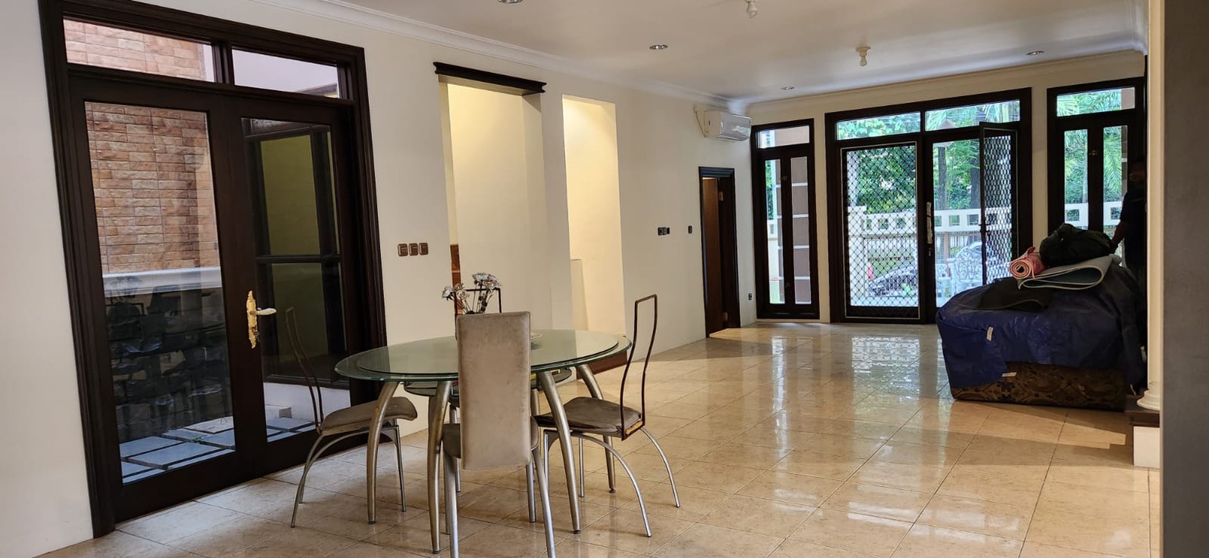 Dijual Rumah Mewah Siap Huni di Pondok Indah