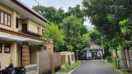 Dijual Rumah Mewah Siap Huni di Pondok Indah