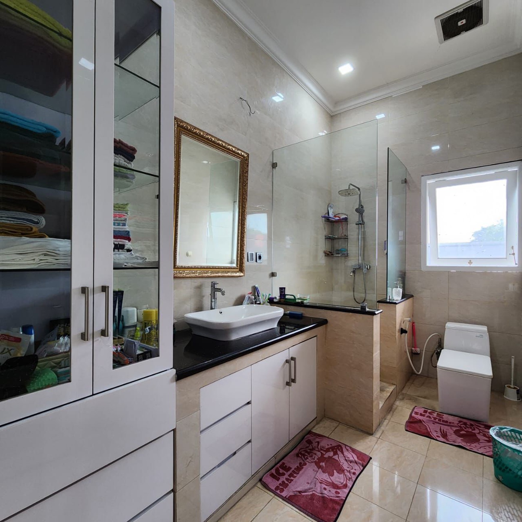 Rumah Mewah 2 Lantai di Parigi Lama Pondok Aren Tangerang Selatan