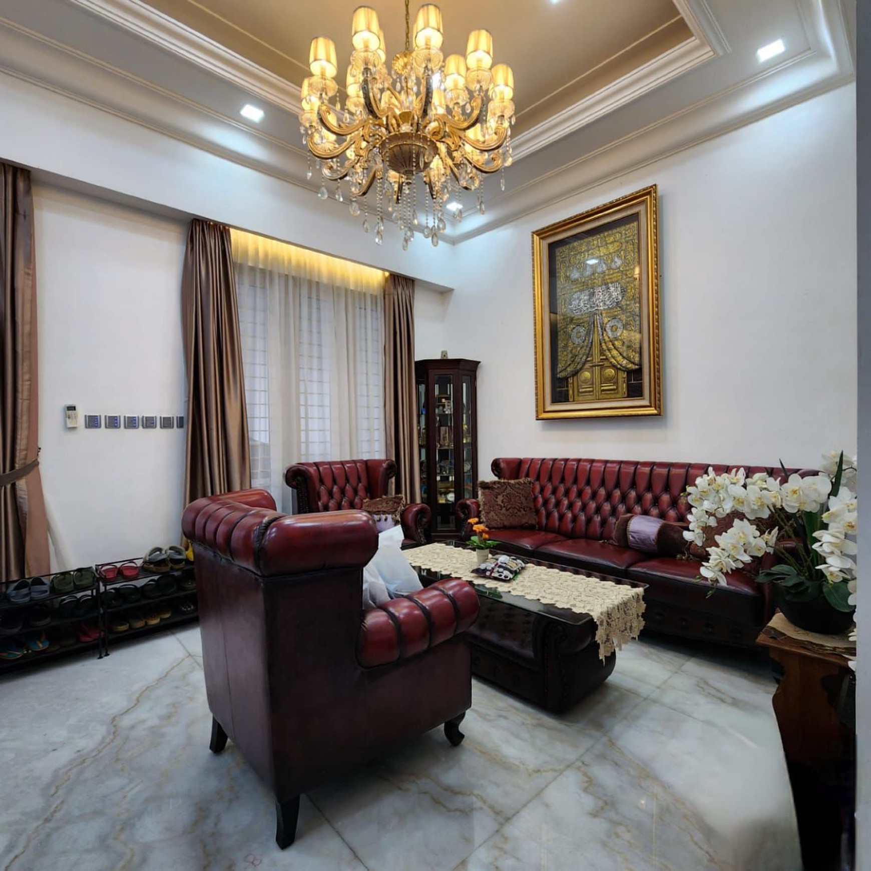 Rumah Mewah 2 Lantai di Parigi Lama Pondok Aren Tangerang Selatan