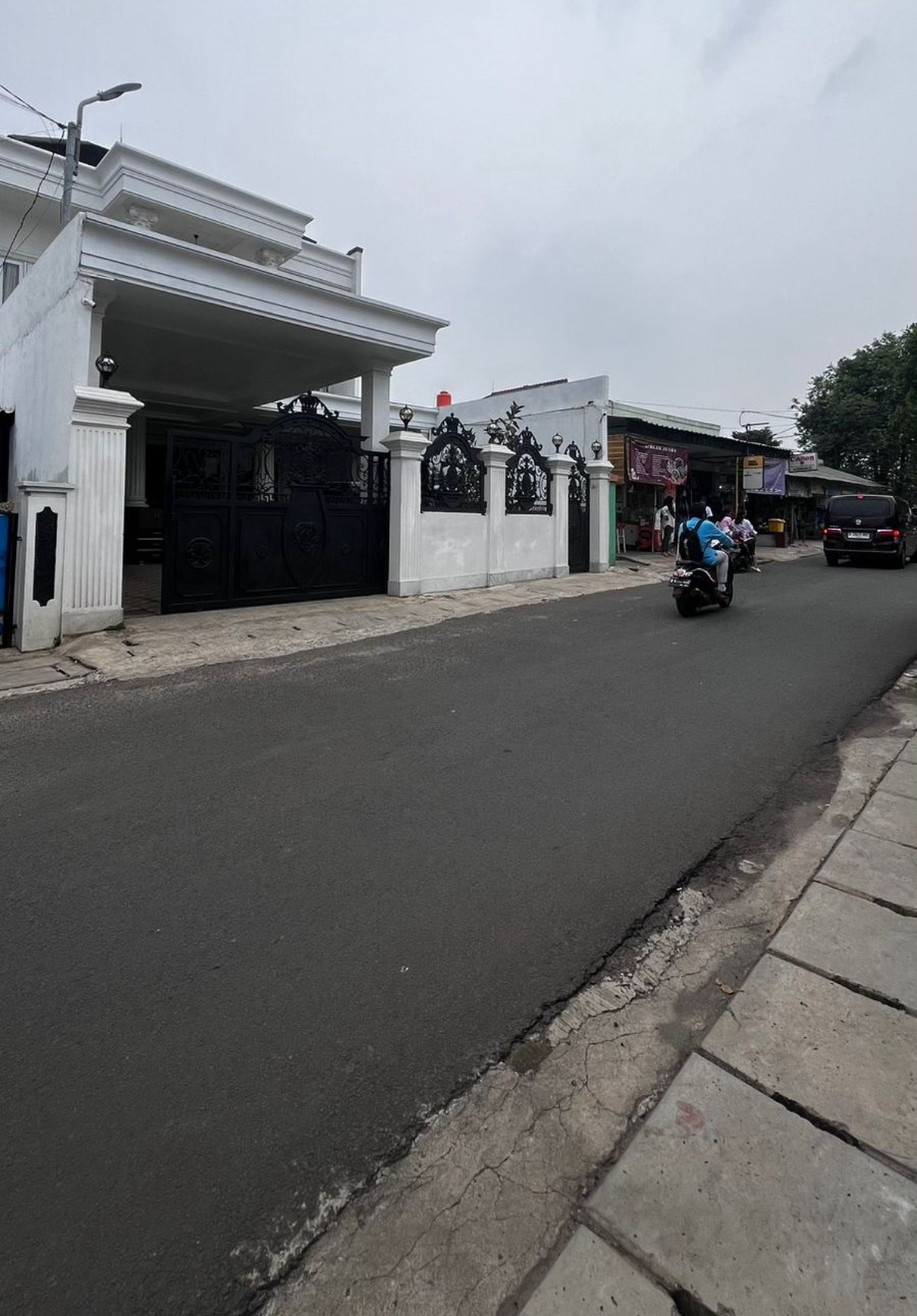 Rumah Mewah 2 Lantai di Parigi Lama Pondok Aren Tangerang Selatan