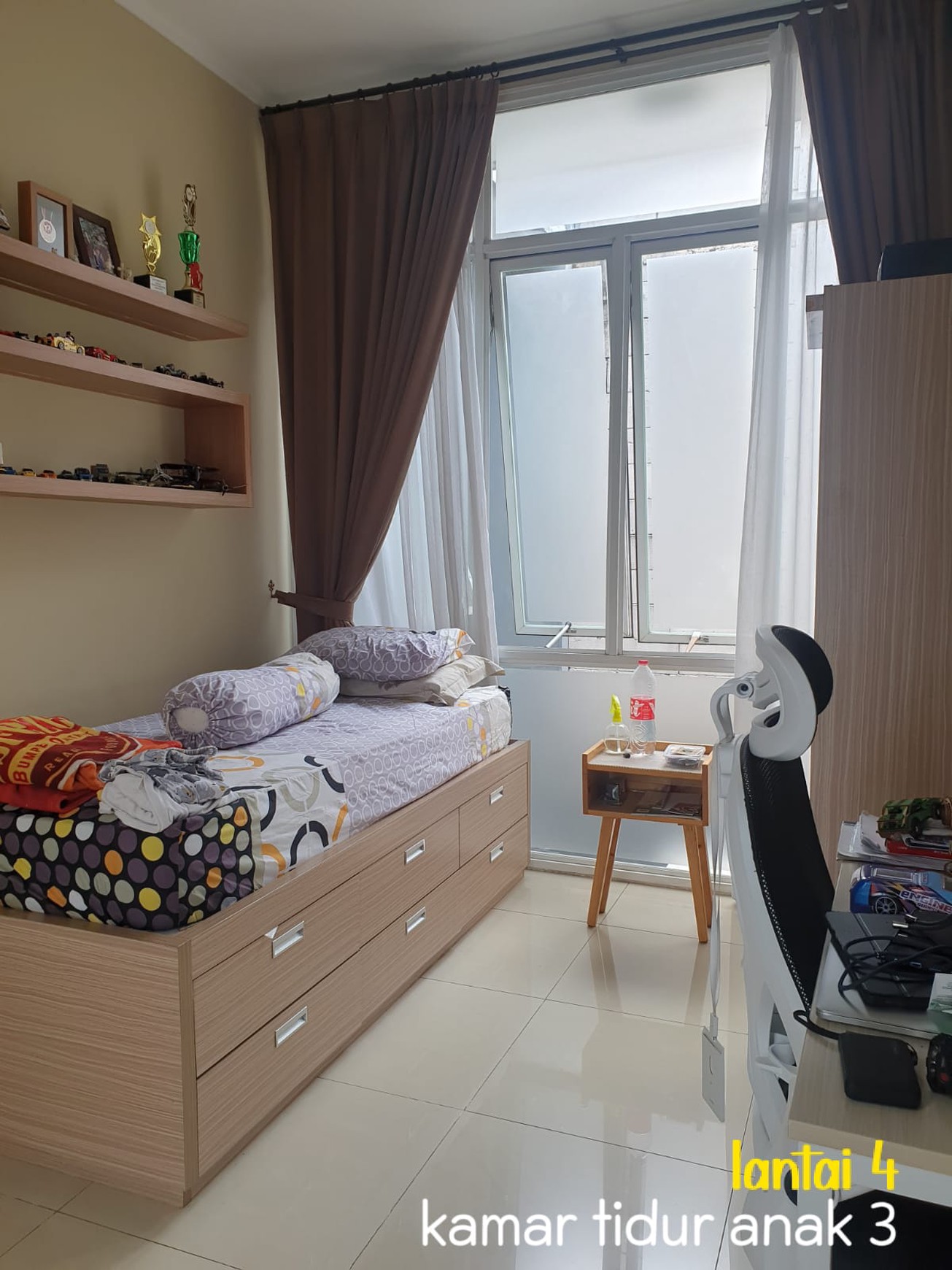 Rumah 4 lantai,dalam cluster di Bintaro Jaya 7