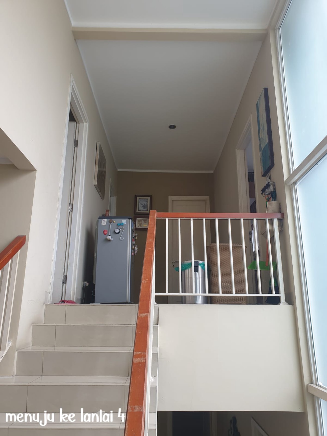 Rumah 4 lantai,dalam cluster di Bintaro Jaya 7