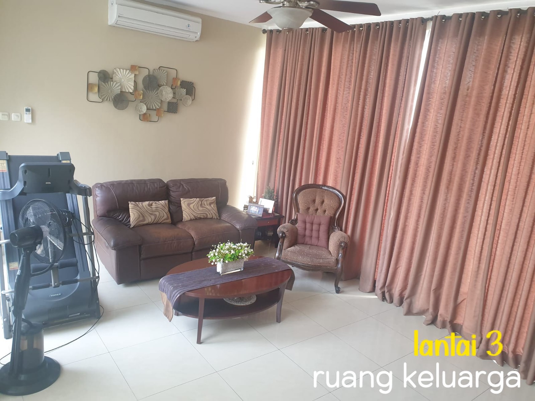 Rumah 4 lantai,dalam cluster di Bintaro Jaya 7