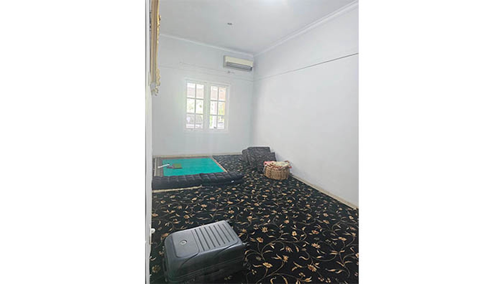 Rumah Bukit Gading Mediterania, Kelapa Gading