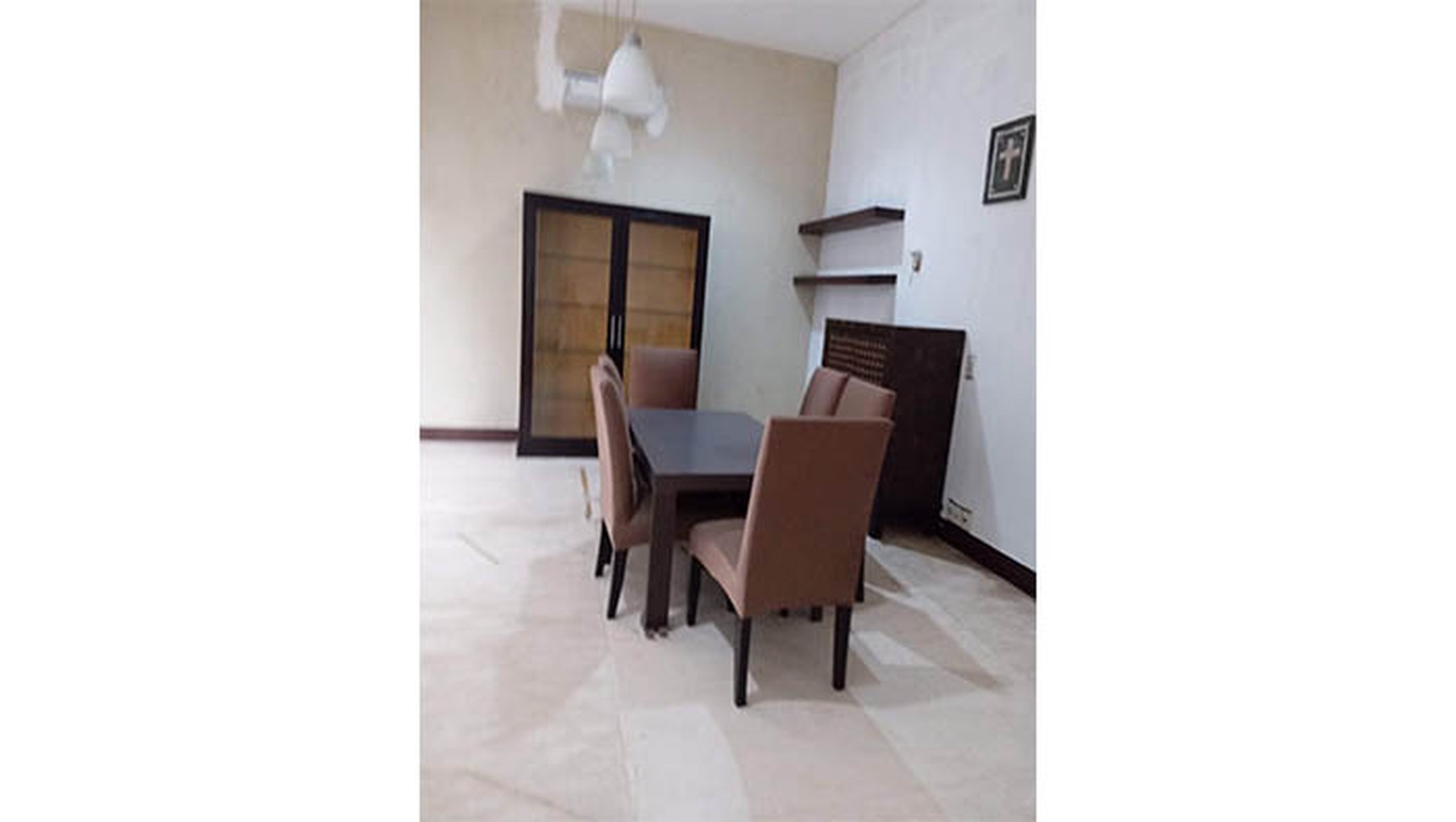 Rumah Villa Gading Indah, Kelapa Gading