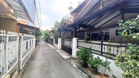 Rumah Tinggal Lokasi di Tebet Timur Dalam Jaksel