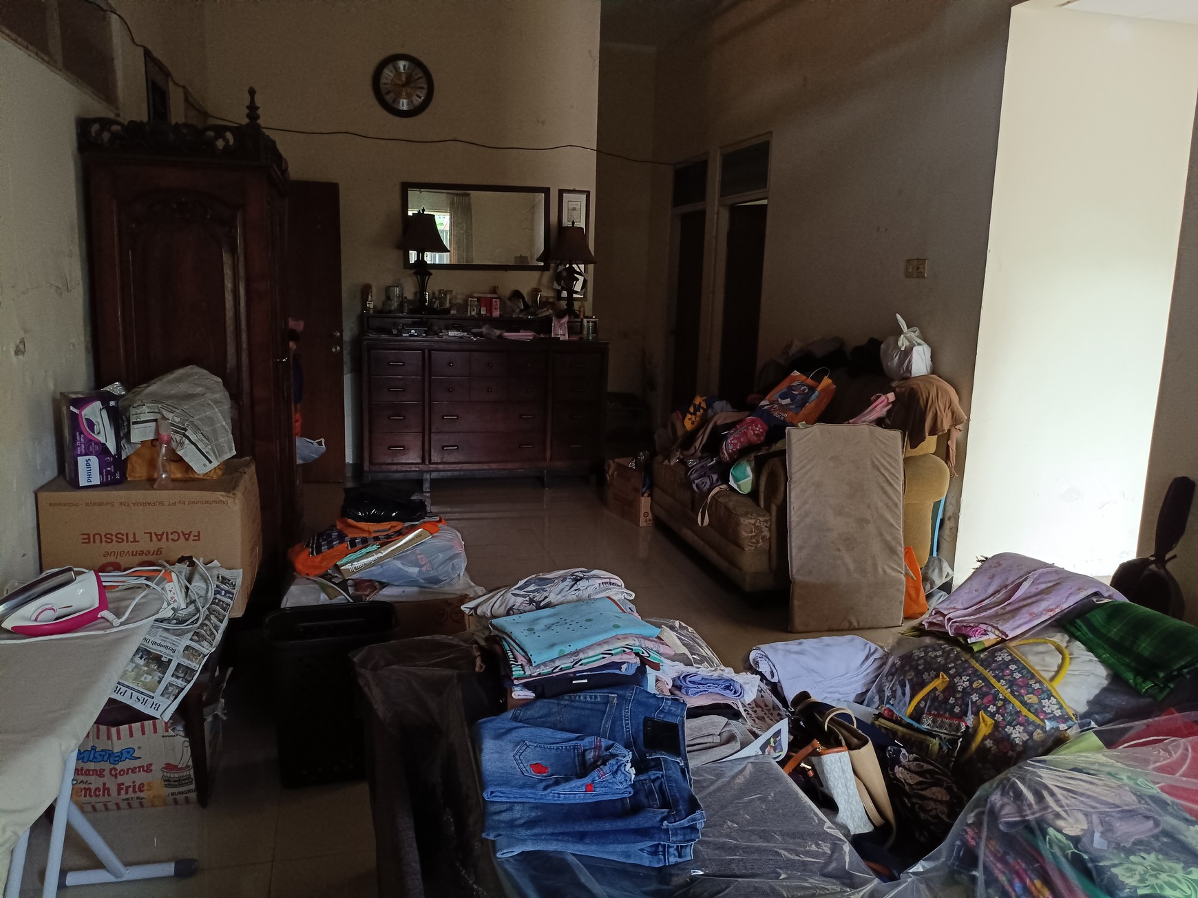 Dijual Rumah Luas Jemur Andayani | SHM, Dekat SMA Petra 5