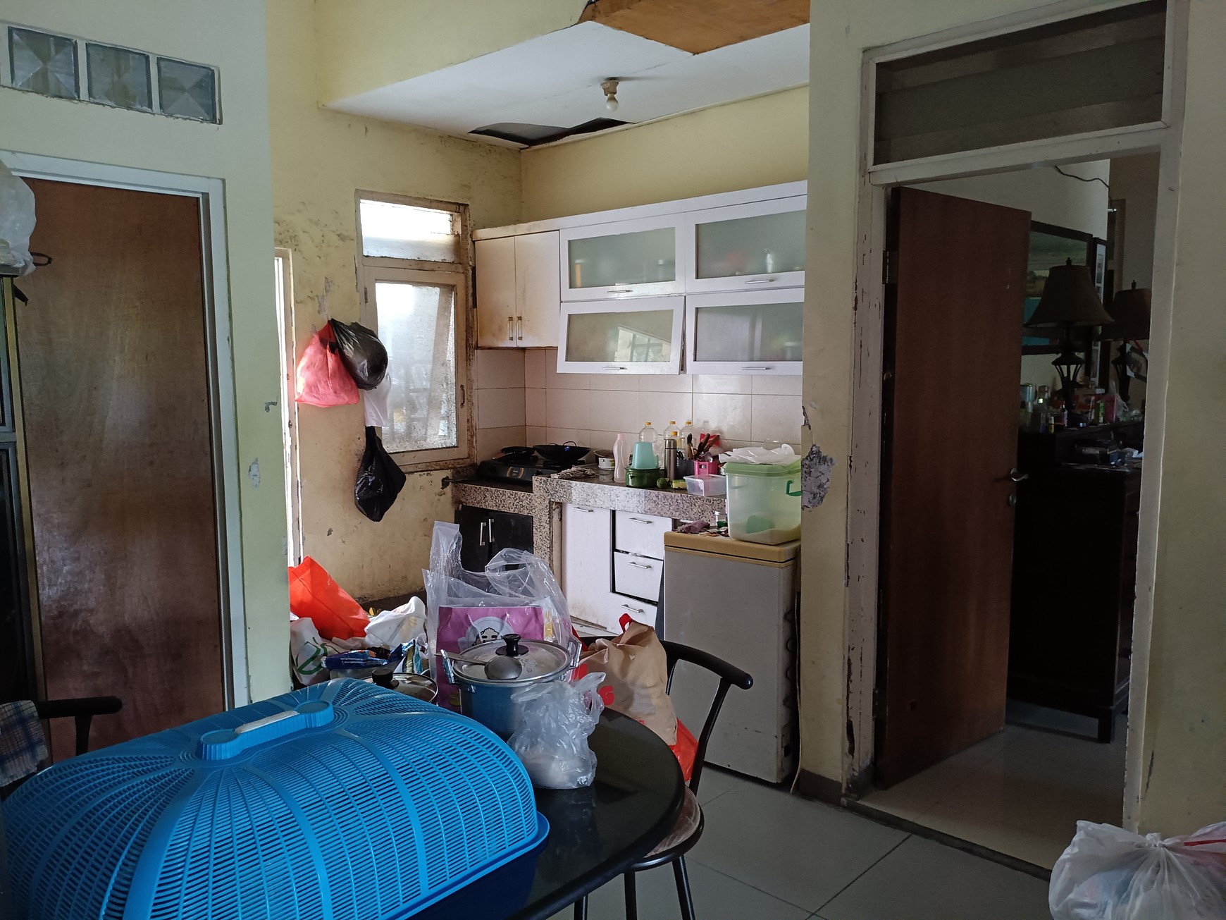 Dijual Rumah Luas Jemur Andayani | SHM, Dekat SMA Petra 5