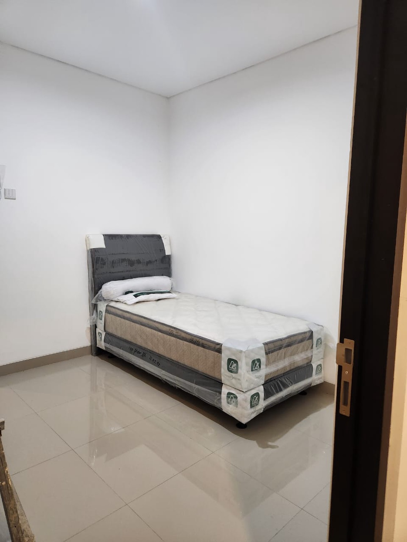 Dijual rumah kos2an di Jl Ungaran - Guntur - Jakarta Selatan