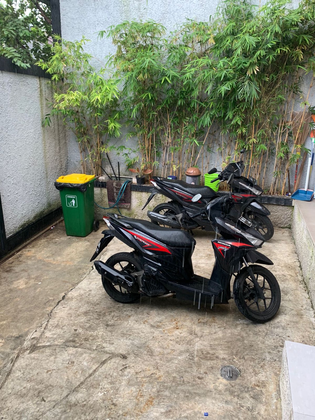 Dijual rumah kos2an di Jl Ungaran - Guntur - Jakarta Selatan