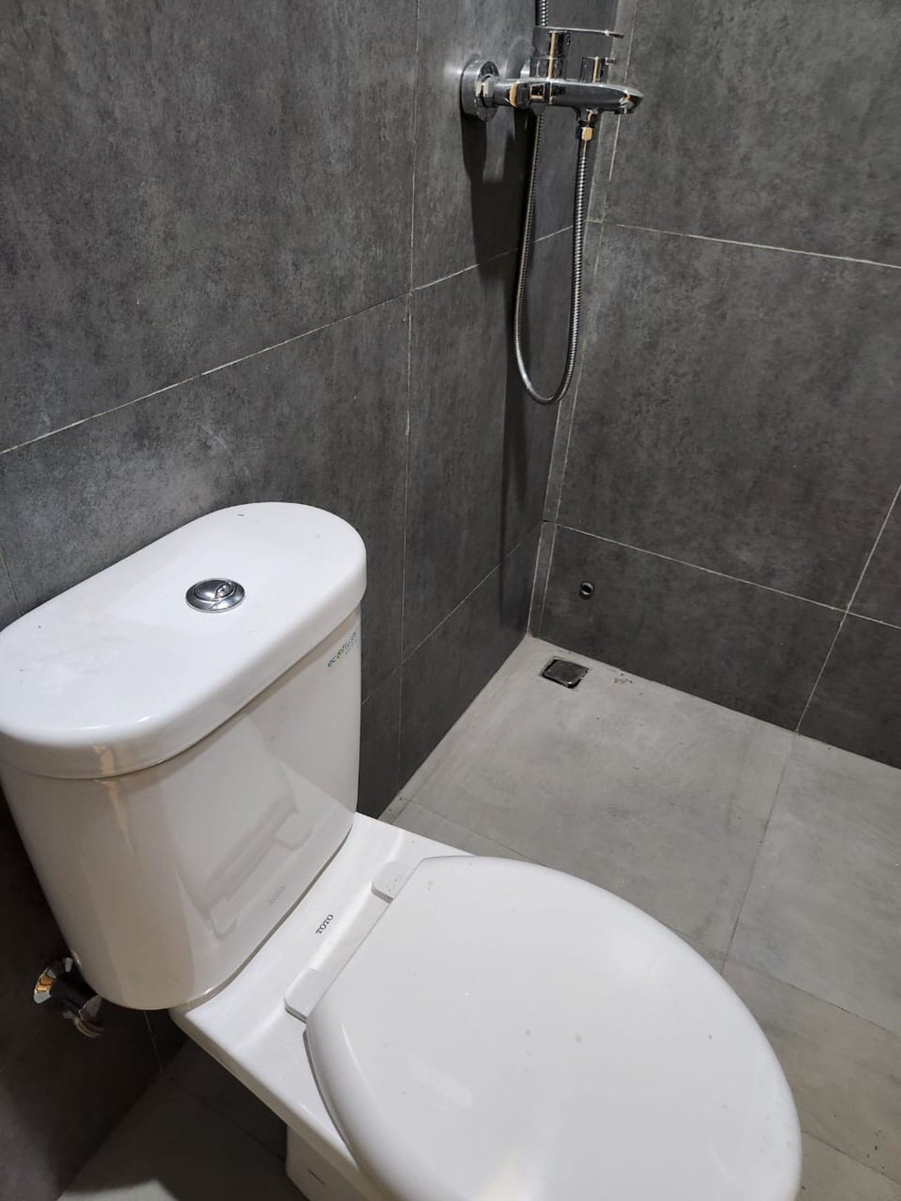 Dijual rumah kos2an di Jl Ungaran - Guntur - Jakarta Selatan