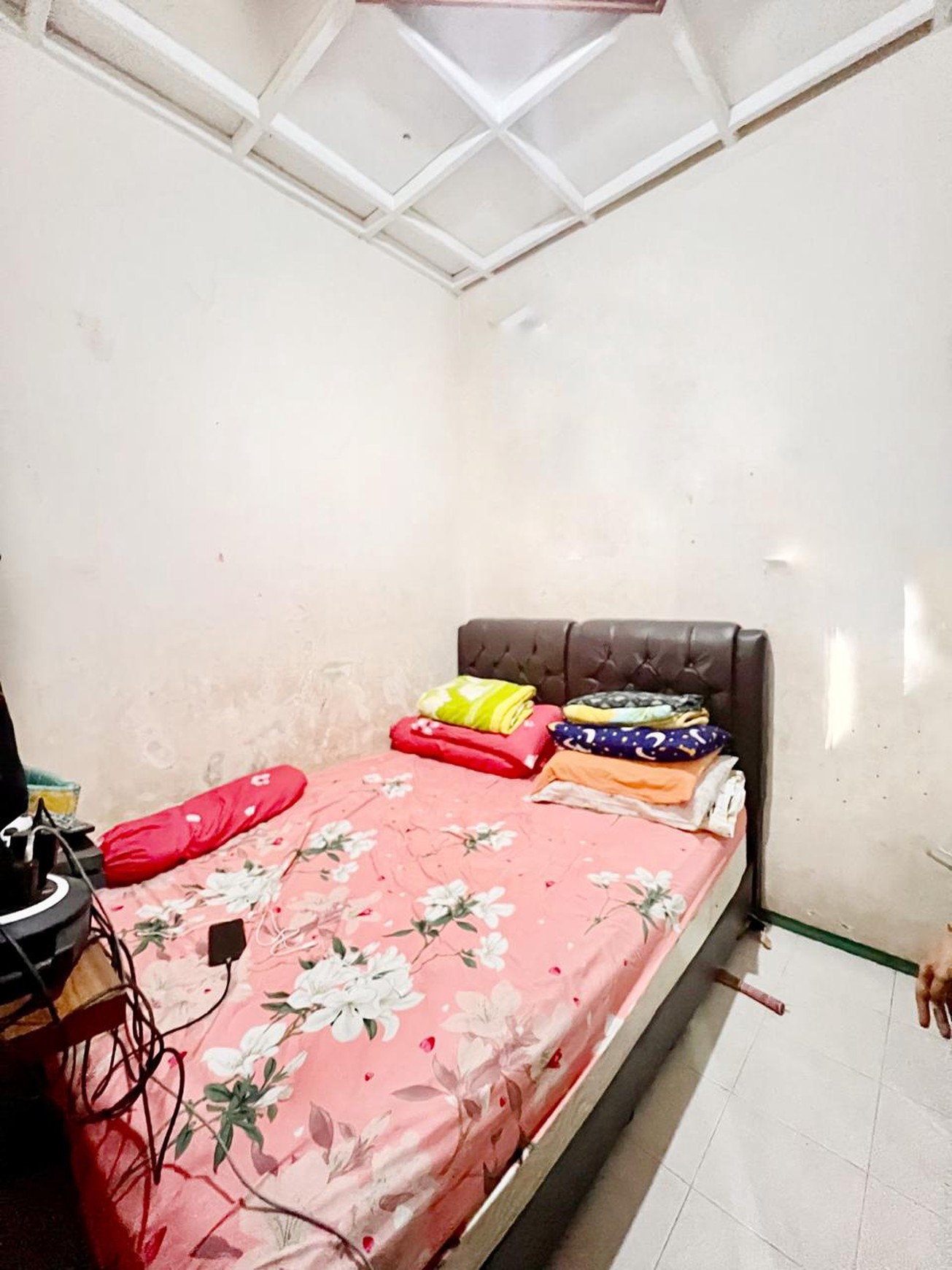 Rumah Minimalis harga 1M an di Puri Kristal