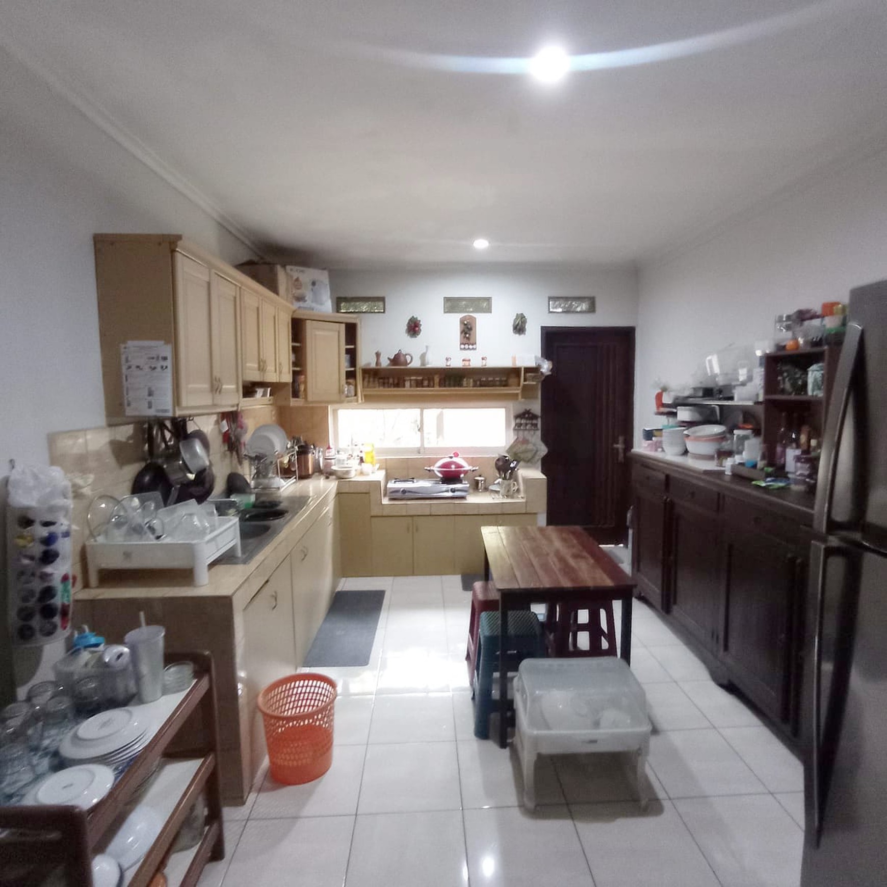 Rumah Bagus Semi Furnished di Tatar Larang Tapa, Kota Baru Parahyangan