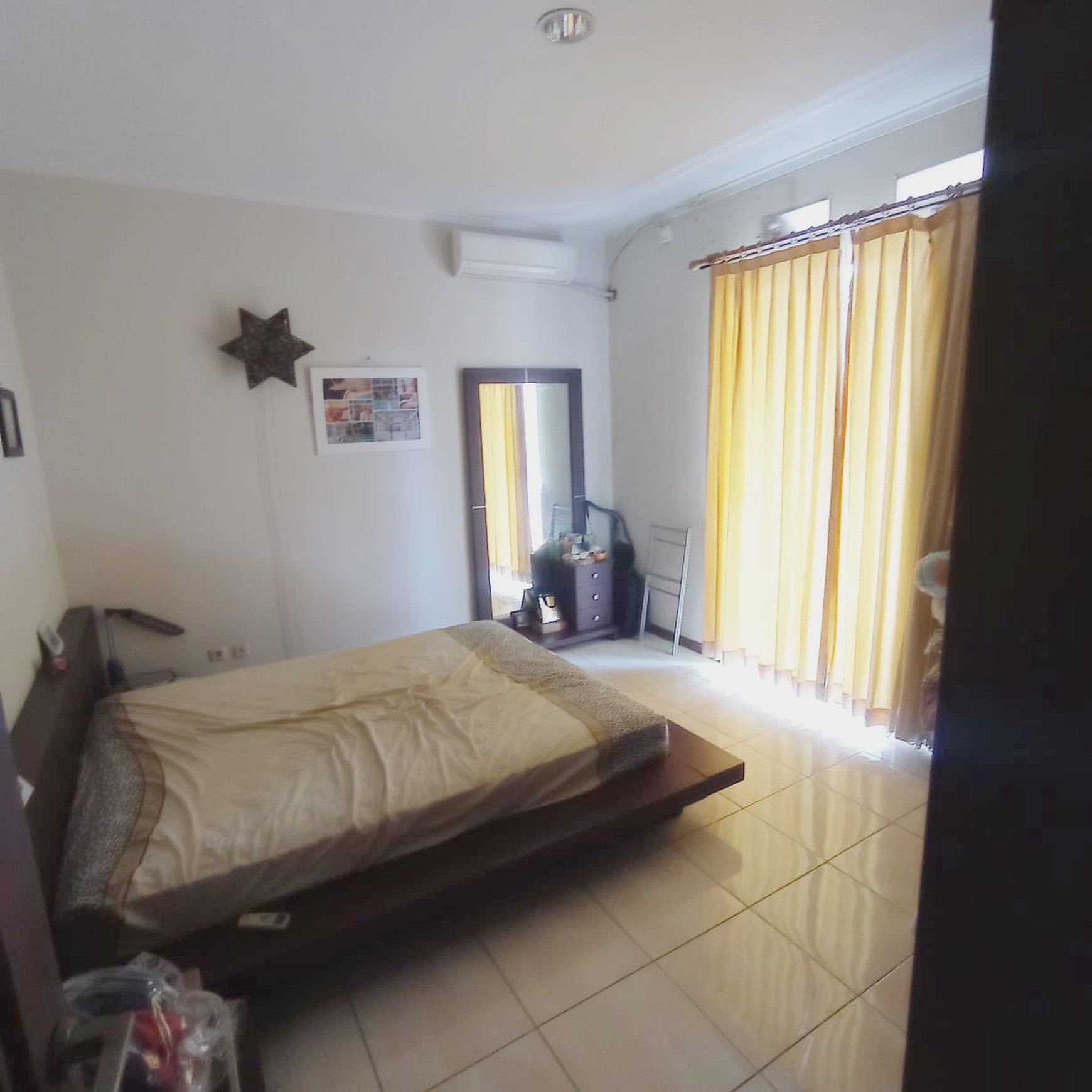 Rumah Bagus Semi Furnished di Tatar Larang Tapa, Kota Baru Parahyangan